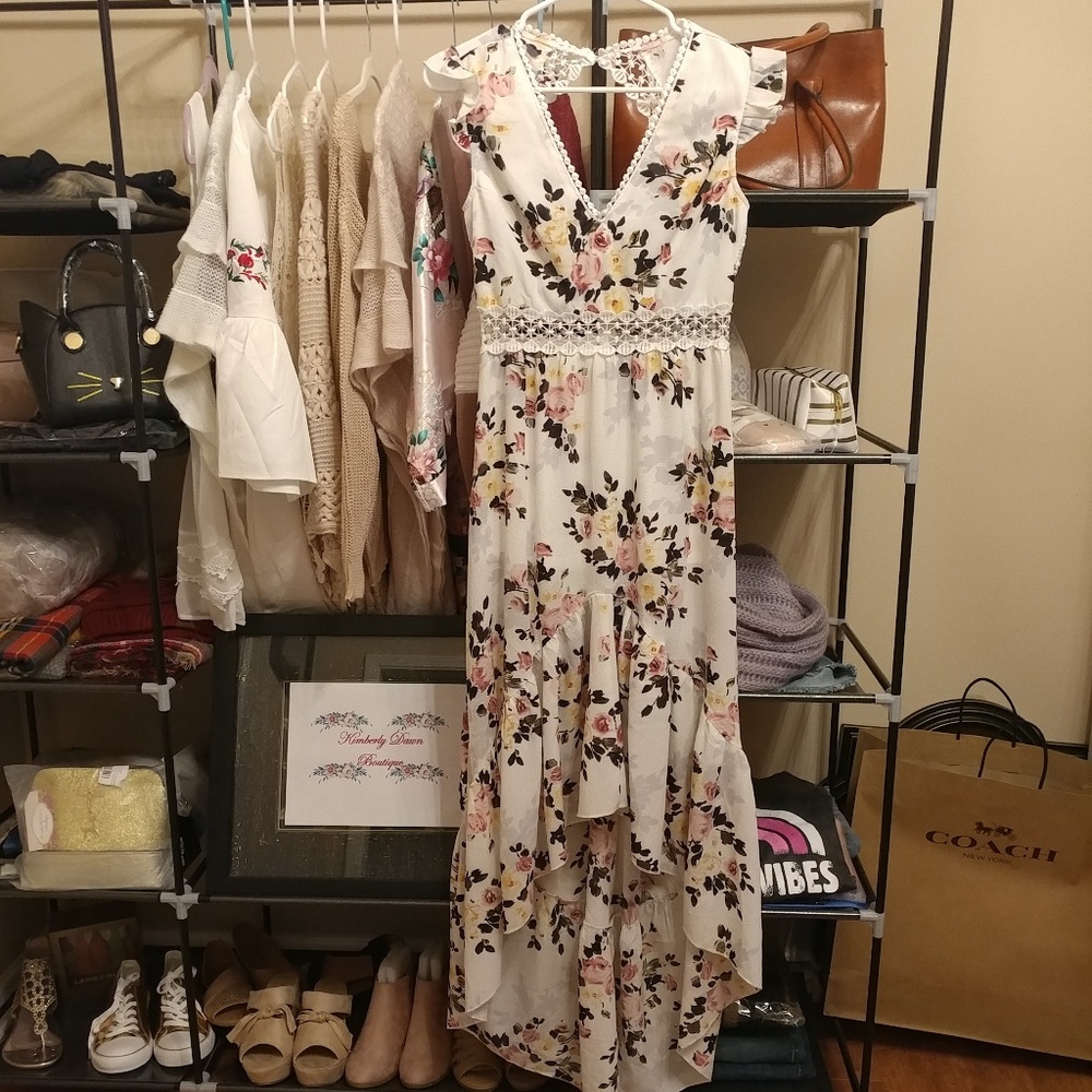 {💥SALE}Backless Floral Maxi Dress(M) - Picture 6 of 8